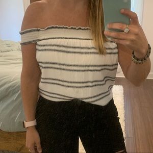 Astr the Label Off Shoulder top striped Small